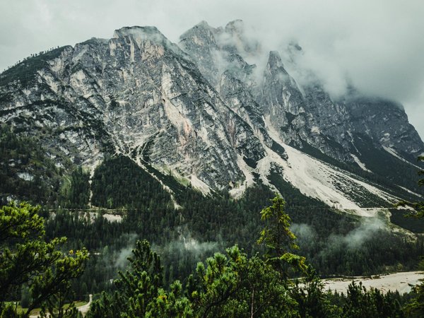 Comment organiser une visite des villages traditionnels en Roumanie?
